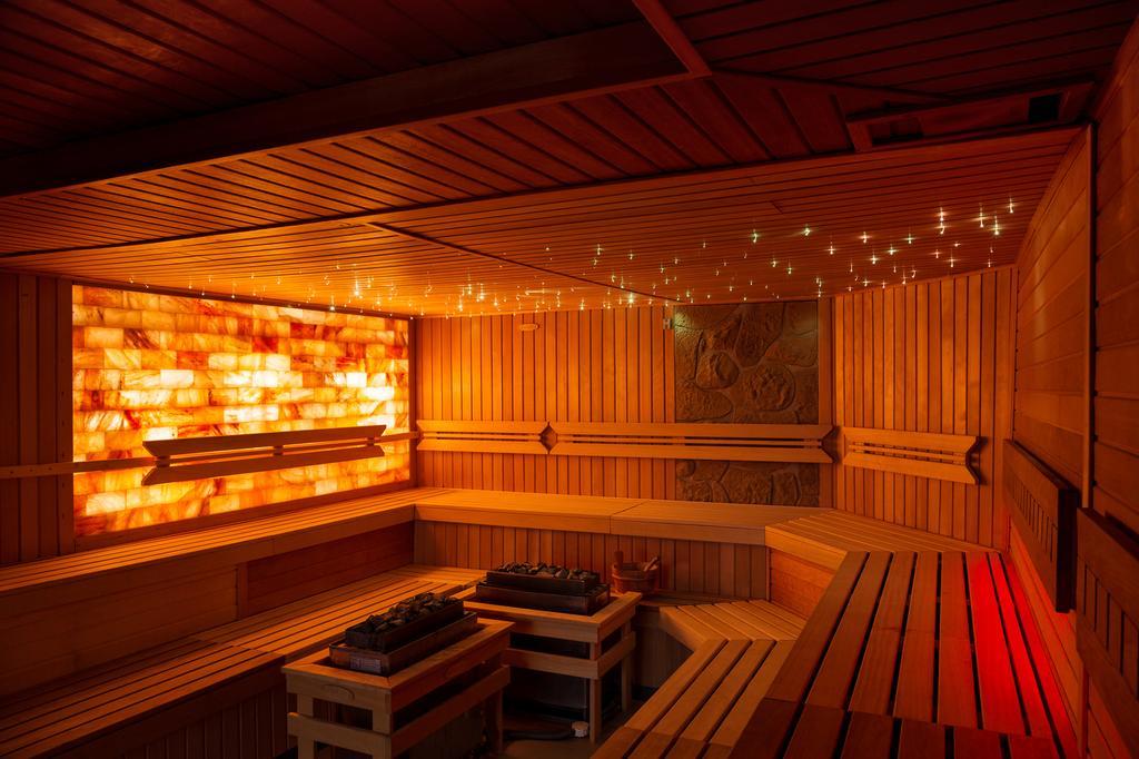 Cedzyna Hotel Uroczysko מראה חיצוני תמונה