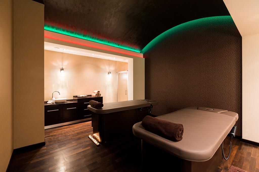 Cedzyna Hotel Uroczysko מראה חיצוני תמונה