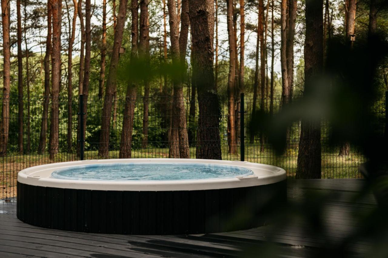 Cedzyna Hotel Uroczysko מראה חיצוני תמונה