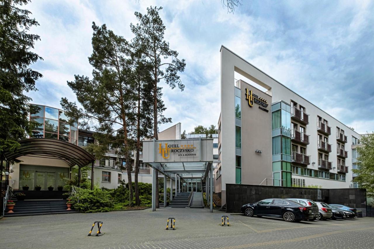 Cedzyna Hotel Uroczysko מראה חיצוני תמונה