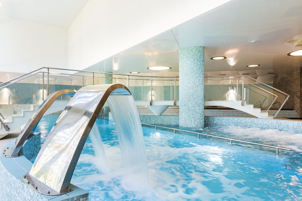 Cedzyna Hotel Uroczysko מראה חיצוני תמונה
